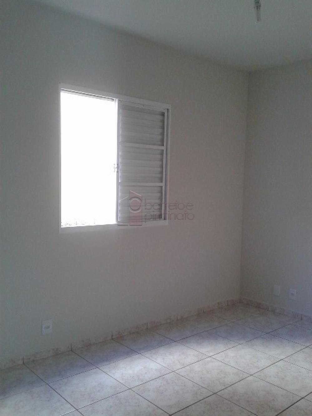 Comprar Apartamento / Padrão em Jundiaí R$ 245.000,00 - Foto 4