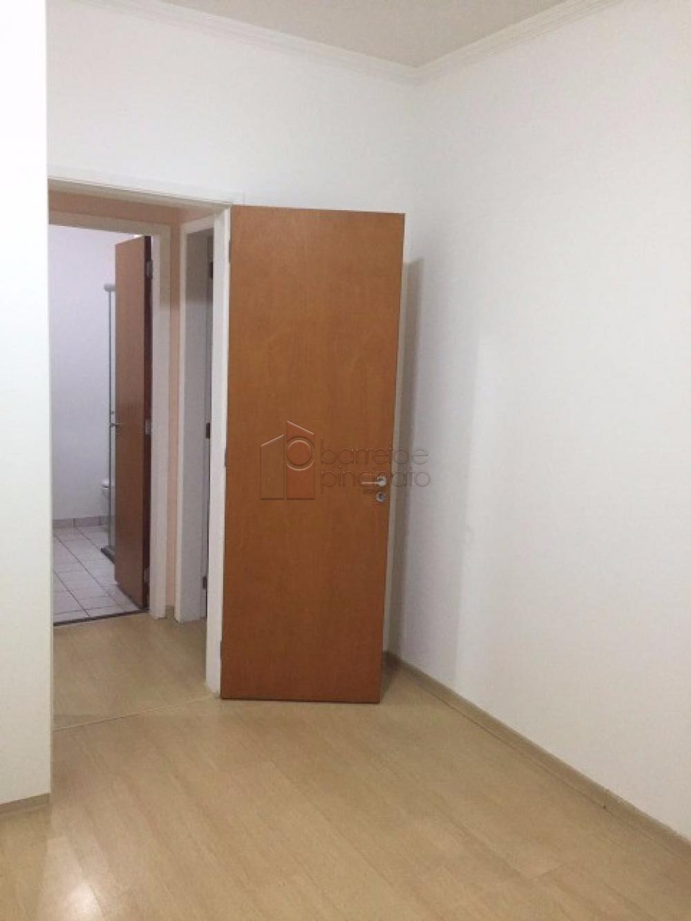 Comprar Apartamento / Padrão em Jundiaí R$ 350.000,00 - Foto 7