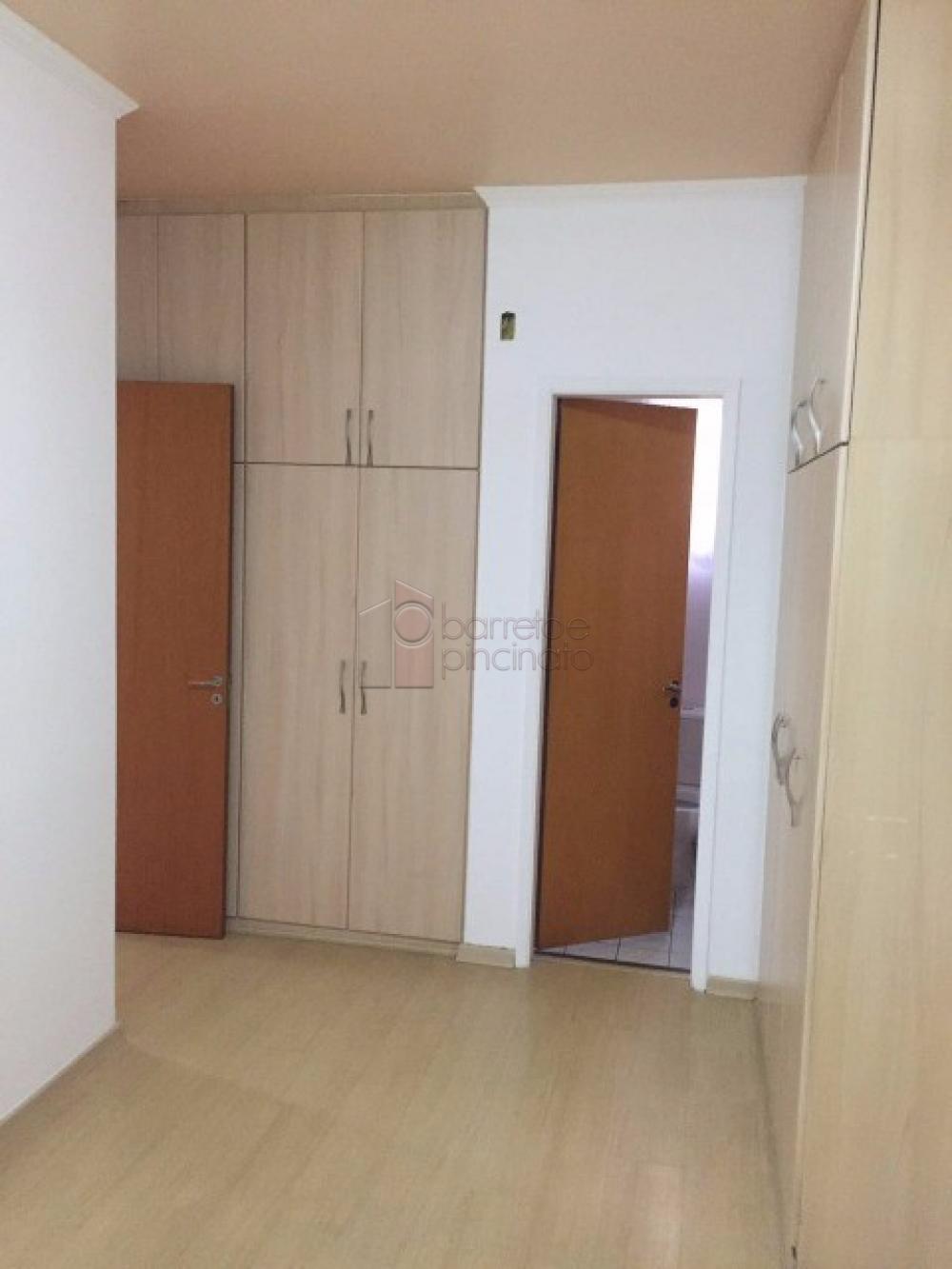 Comprar Apartamento / Padrão em Jundiaí R$ 350.000,00 - Foto 15