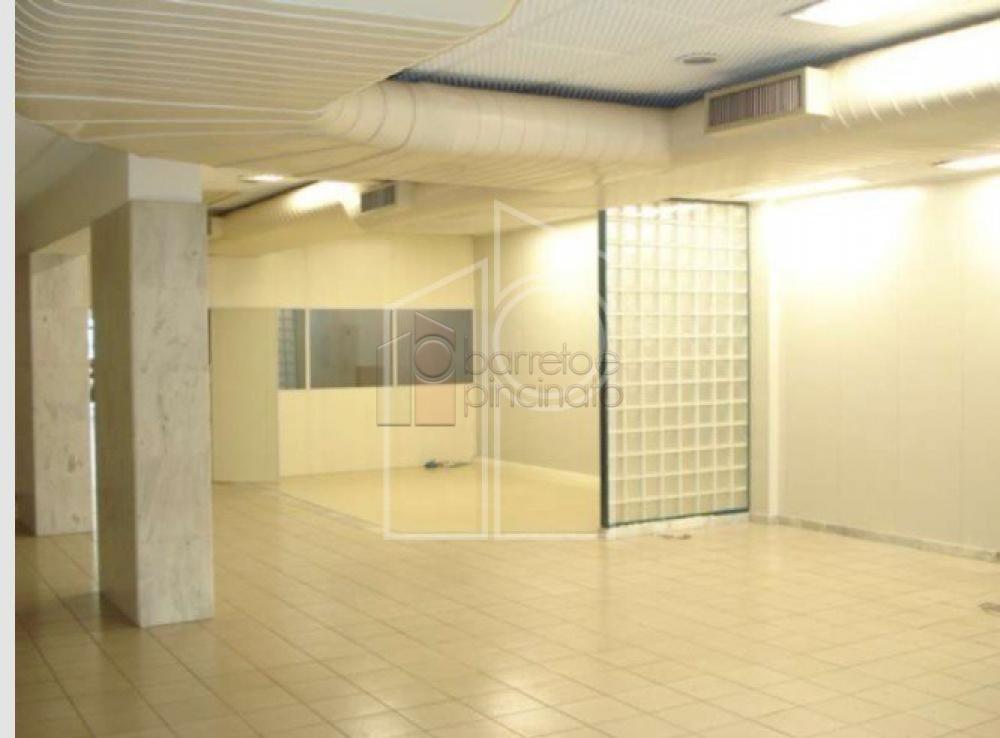 Alugar Comercial / Salão (sem cond.) em Jundiaí R$ 18.000,00 - Foto 5