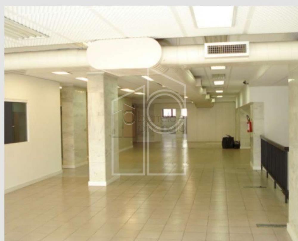 Alugar Comercial / Salão (sem cond.) em Jundiaí R$ 18.000,00 - Foto 18