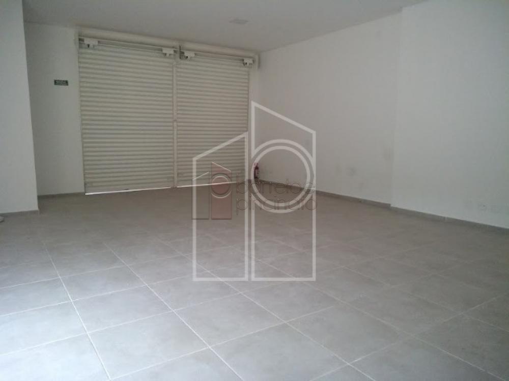 Alugar Comercial / Prédio em Jundiaí R$ 2.400,00 - Foto 4