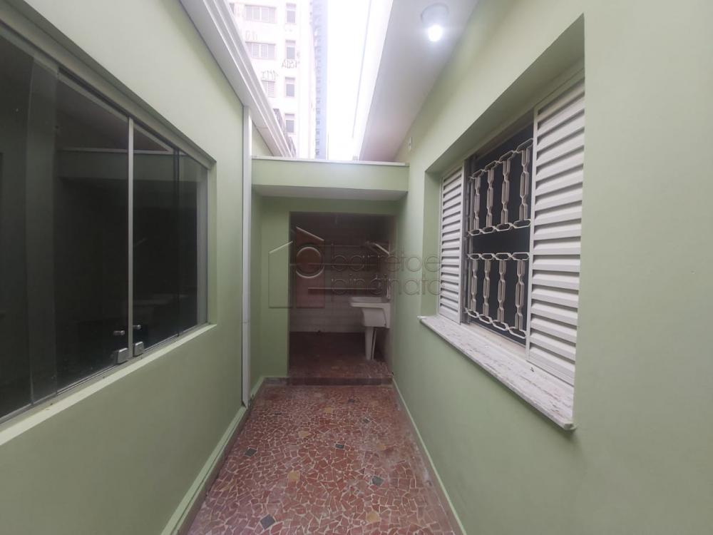 Alugar Casa / Padrão em Jundiaí R$ 2.400,00 - Foto 13