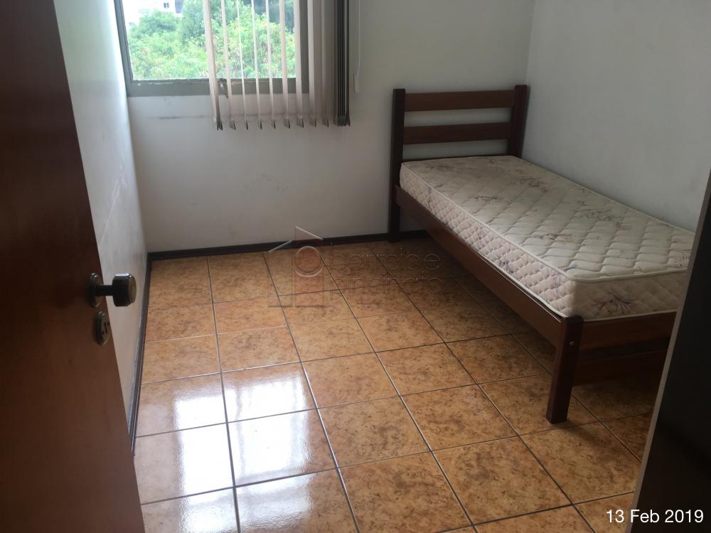Alugar Apartamento / Padrão em Jundiaí R$ 1.600,00 - Foto 8