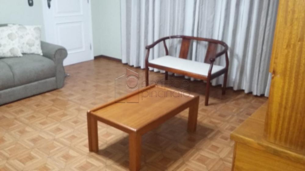 Alugar Apartamento / Padrão em Jundiaí R$ 2.000,00 - Foto 12