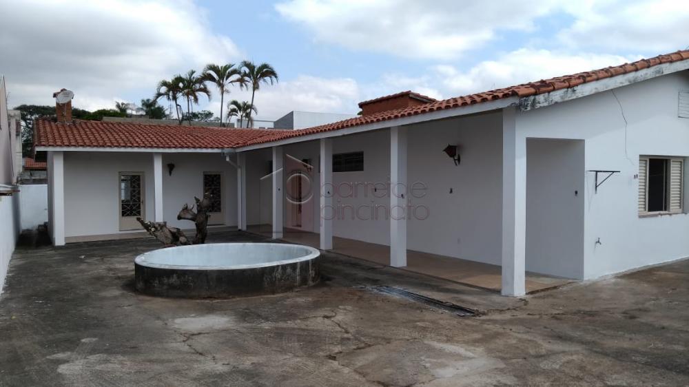 Comprar Casa / Padrão em Jundiaí R$ 930.000,00 - Foto 1