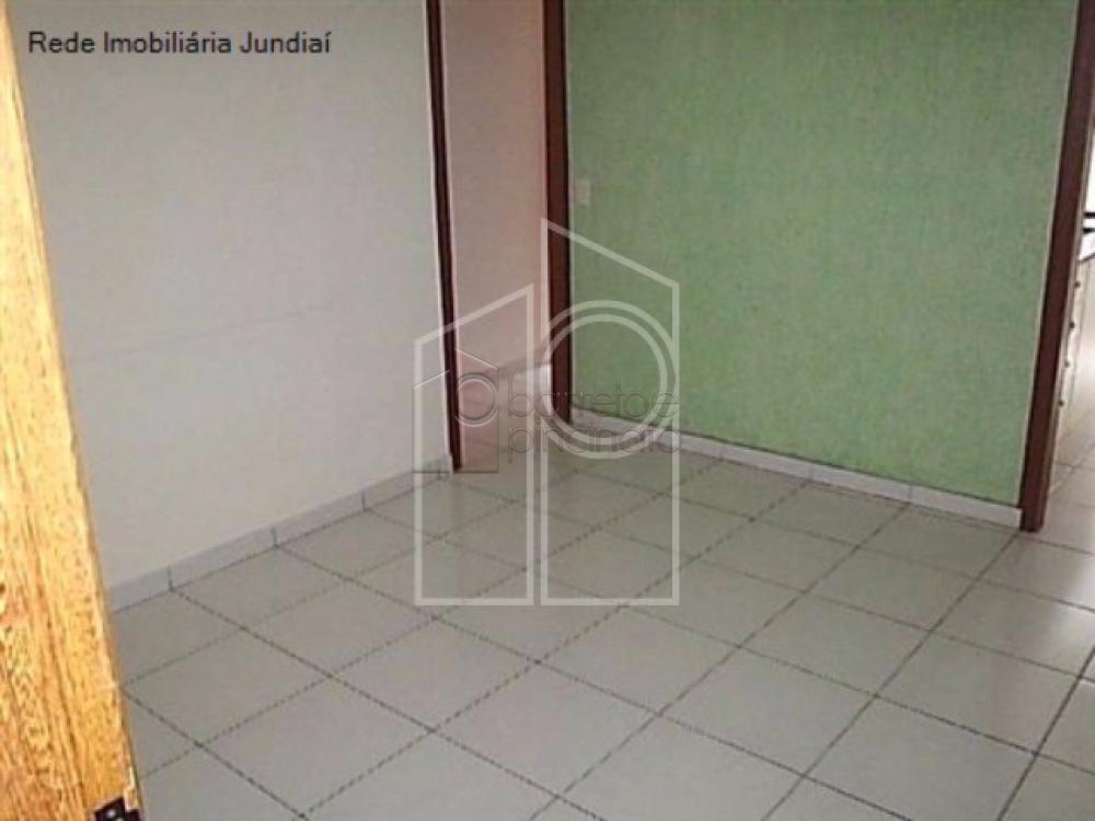Comprar Apartamento / Padrão em Jundiaí R$ 325.000,00 - Foto 3