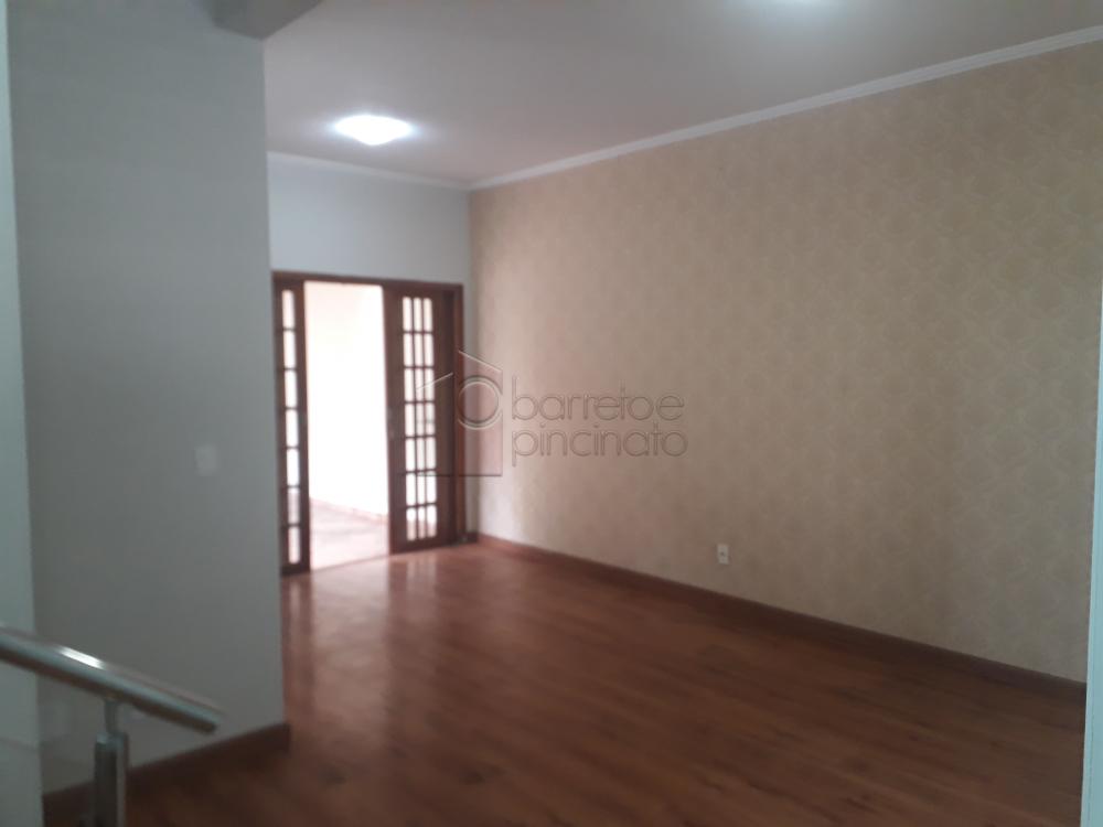 Alugar Casa / Padrão em Jundiaí R$ 2.300,00 - Foto 1