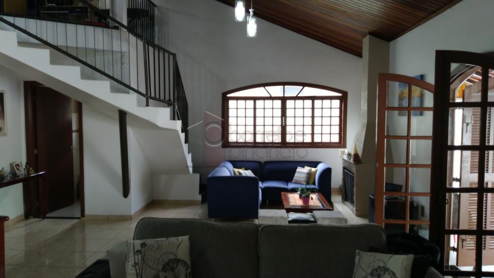 Alugar Casa / Padrão em Jundiaí R$ 2.800,00 - Foto 1