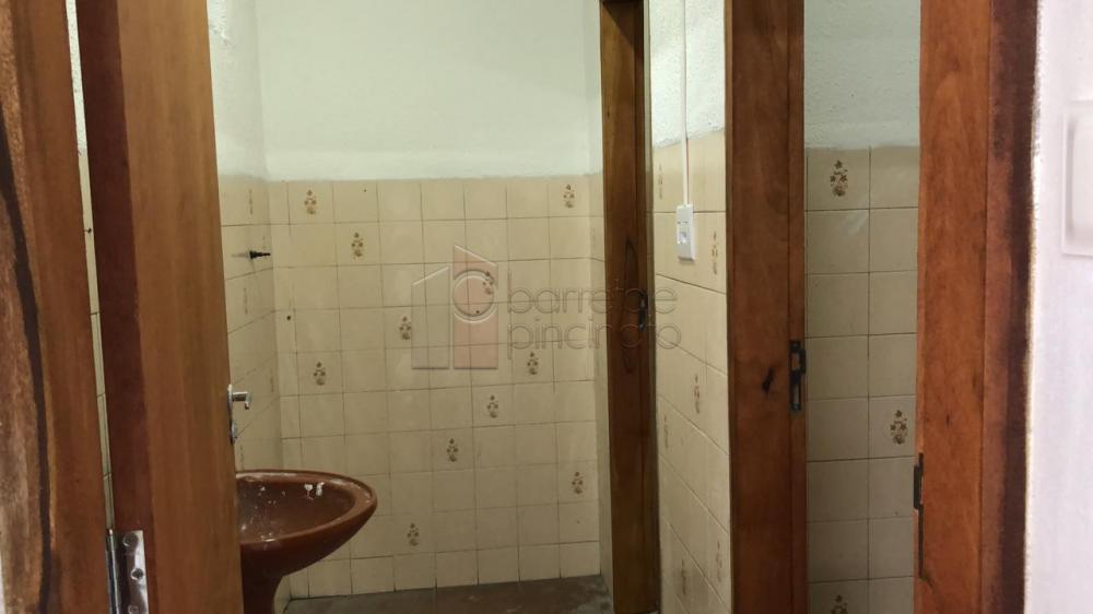 Alugar Comercial / Salão (sem cond.) em Jundiaí R$ 4.500,00 - Foto 5 Alugar Comercial / Salão (sem cond.) em Jundiaí R$ 4.500,00 - Foto 5