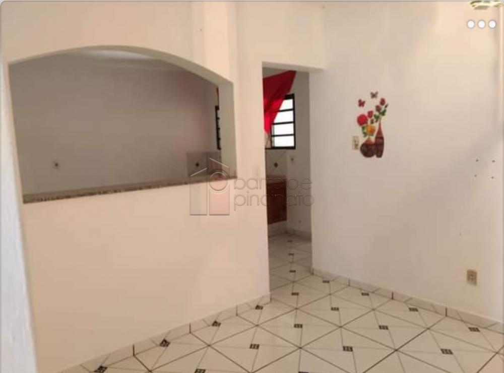 Alugar Casa / Padrão em Jundiaí R$ 1.100,00 - Foto 3