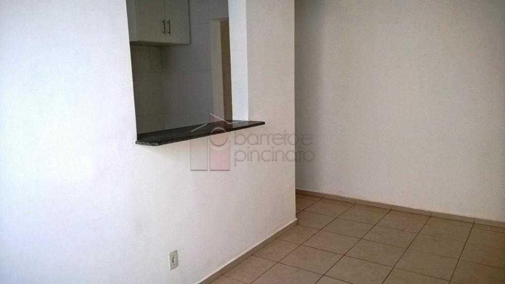 Comprar Apartamento / Padrão em Jundiaí R$ 350.000,00 - Foto 13