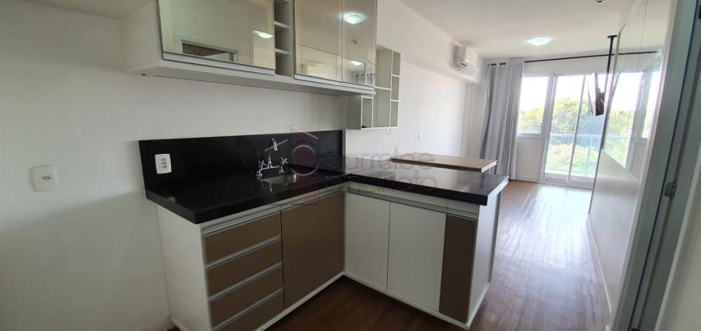 Comprar Apartamento / Flat em Jundiaí R$ 495.000,00 - Foto 2