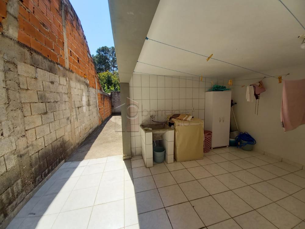 Alugar Casa / Sobrado em Jundiaí R$ 850,00 - Foto 16