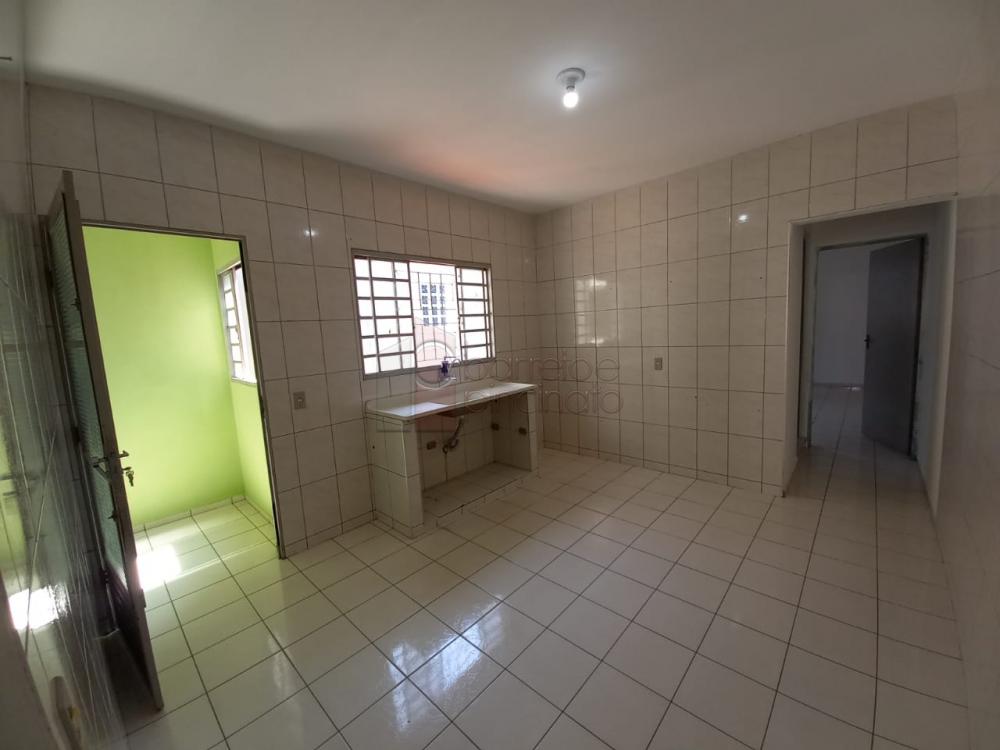 Alugar Casa / Sobrado em Jundiaí R$ 850,00 - Foto 24