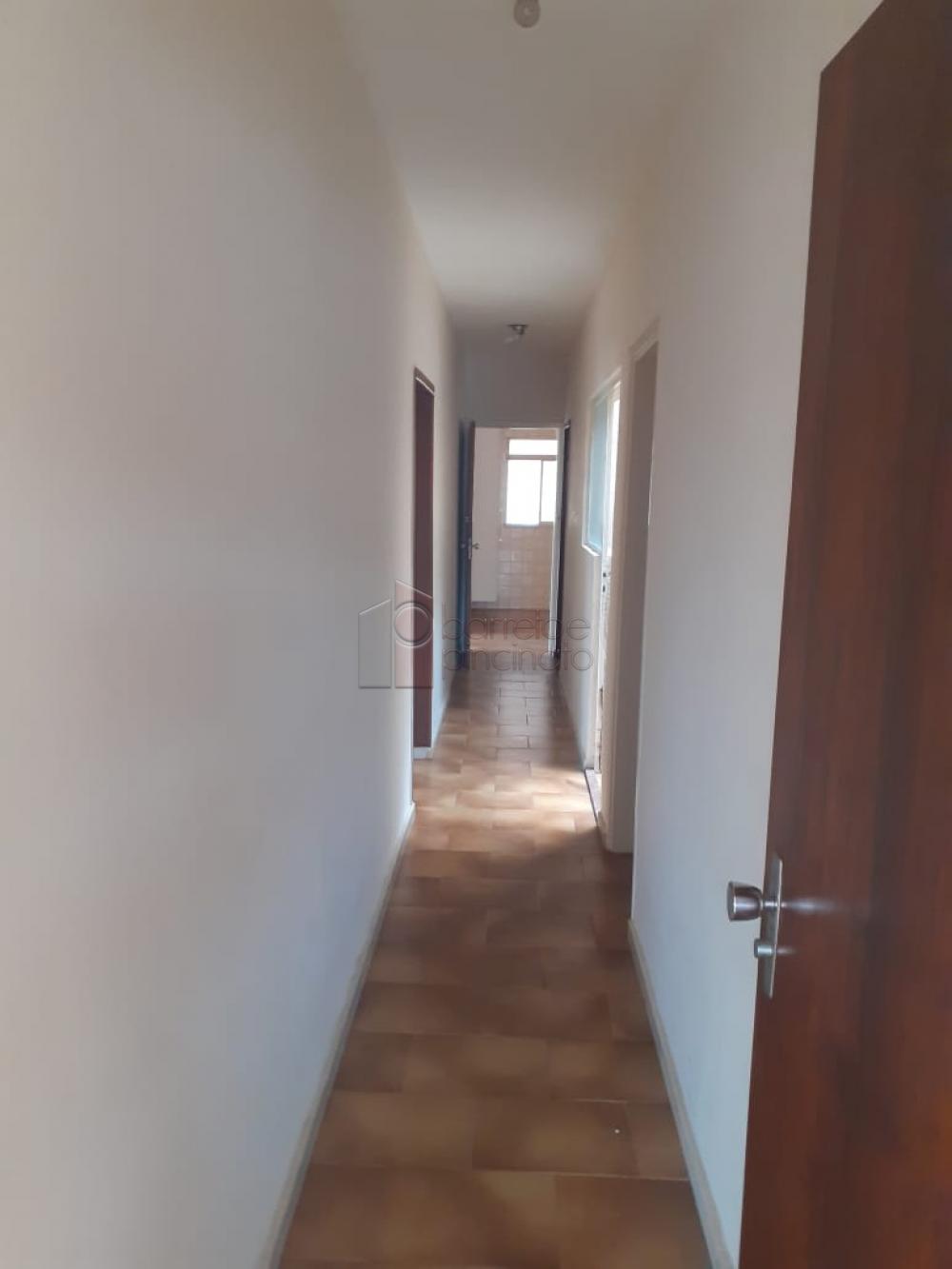 Alugar Casa / Padrão em Jundiaí R$ 1.700,00 - Foto 4