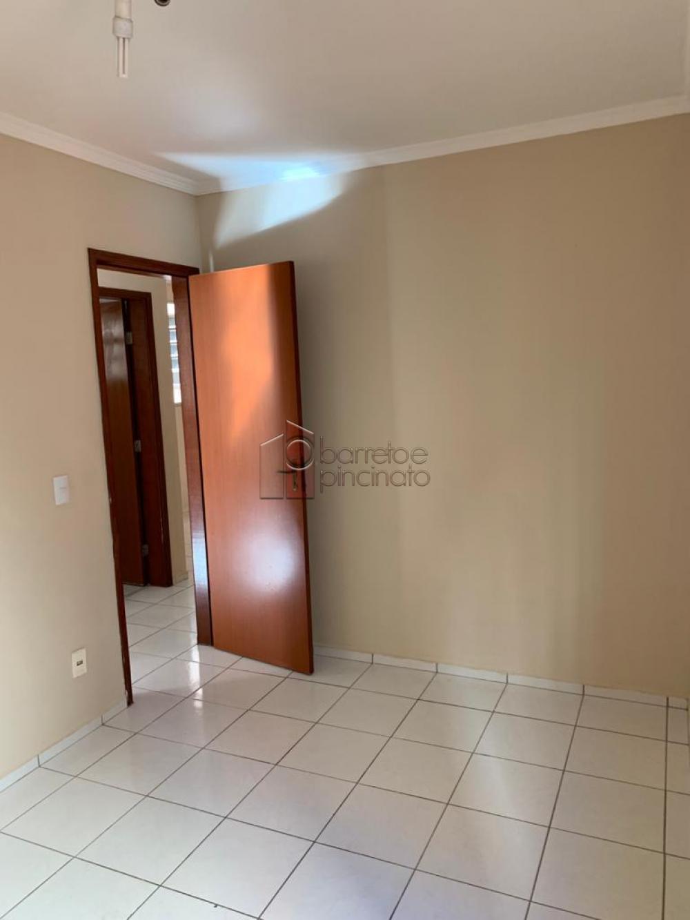 Alugar Apartamento / Padrão em Jundiaí R$ 950,00 - Foto 6