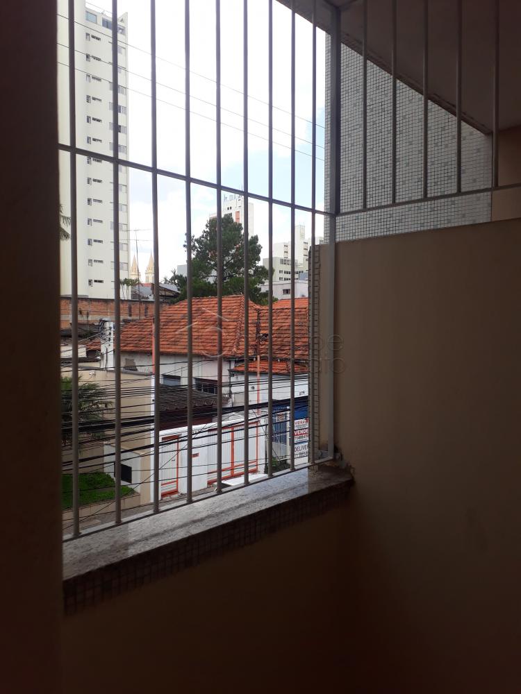 Alugar Apartamento / Padrão em Jundiaí R$ 2.400,00 - Foto 4