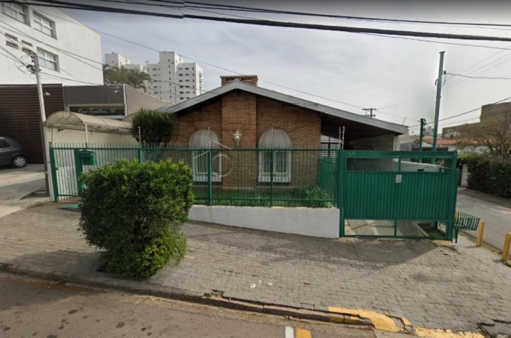 Comprar Casa / Padrão em Jundiaí R$ 1.380.000,00 - Foto 1