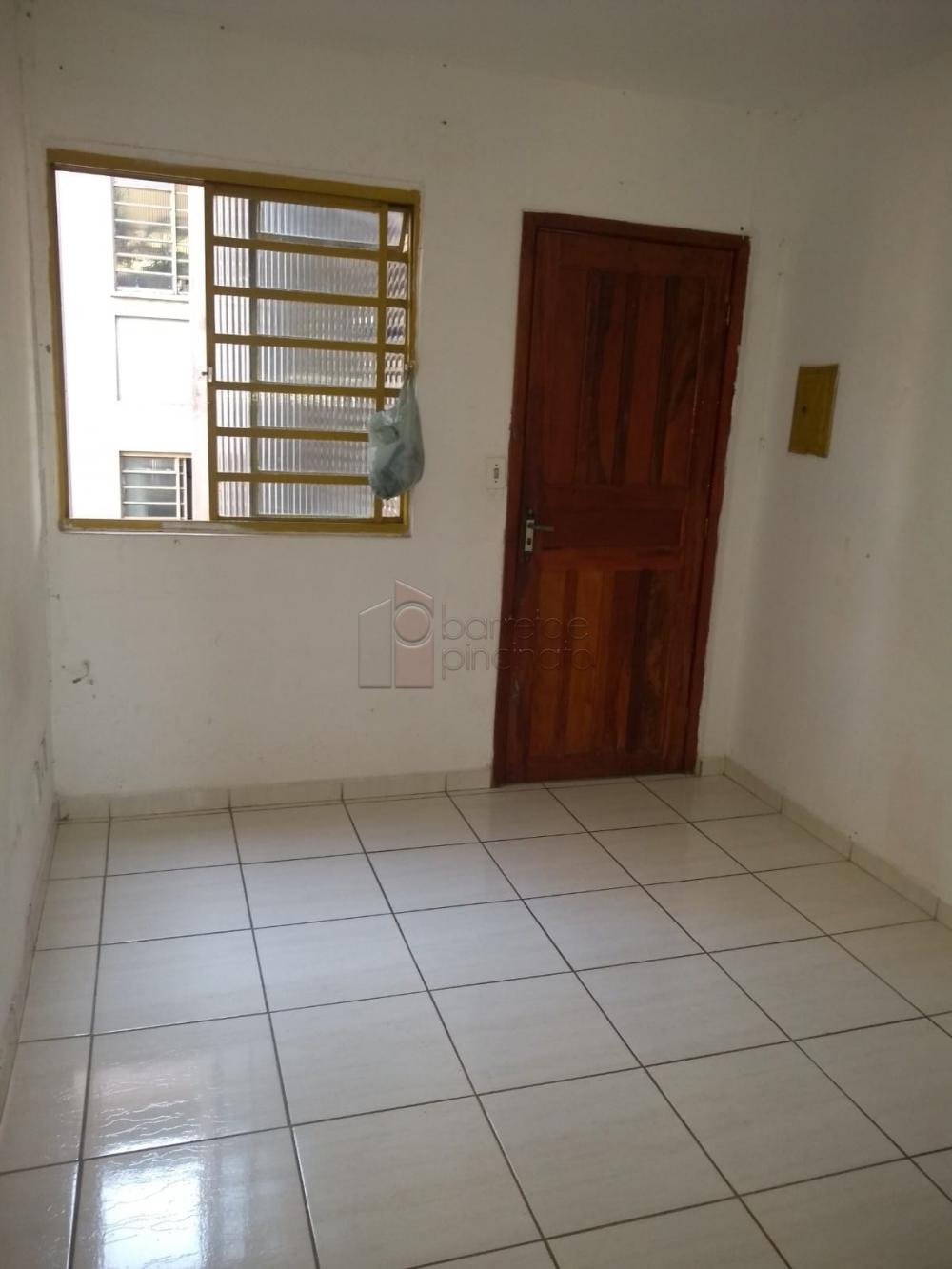 Comprar Apartamento / Padrão em Jundiaí R$ 180.000,00 - Foto 1