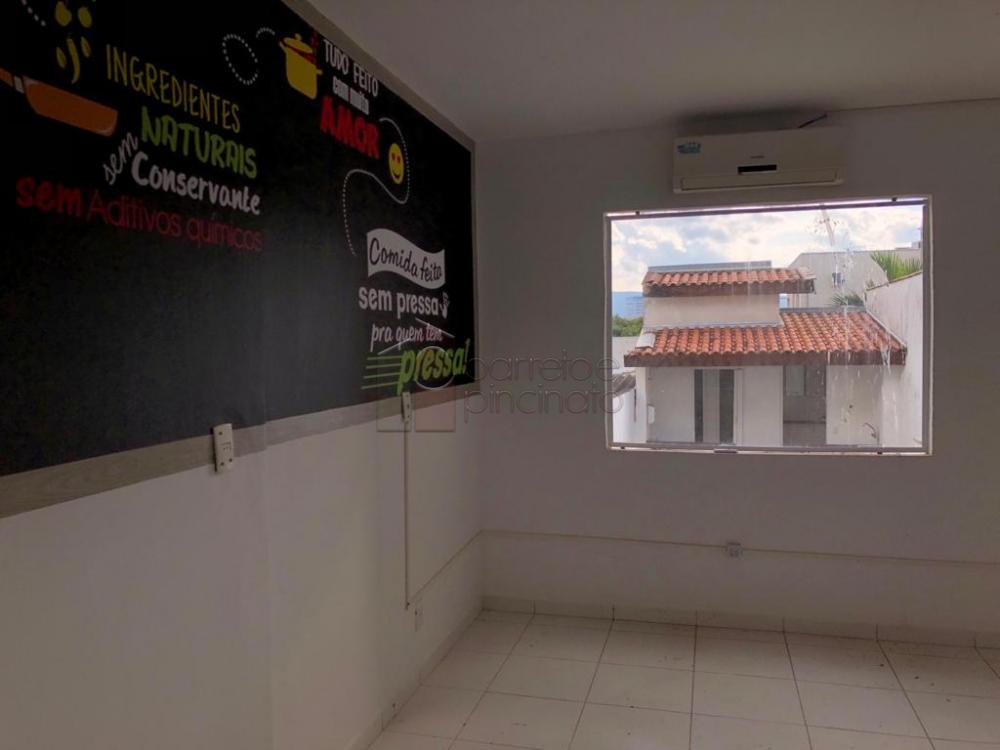 Alugar Comercial / Casa em Jundiaí R$ 4.000,00 - Foto 8