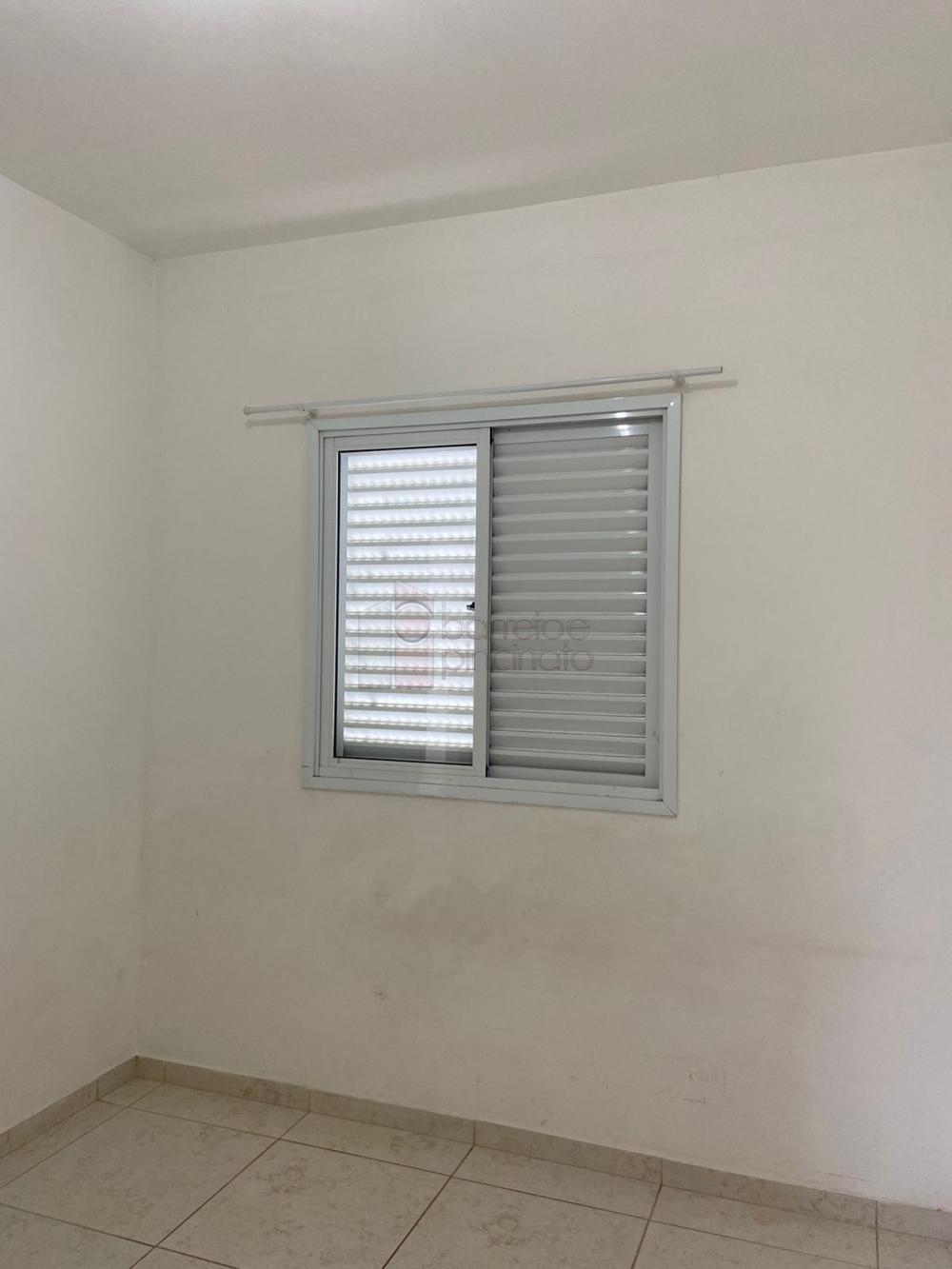 Alugar Apartamento / Padrão em Jundiaí R$ 1.100,00 - Foto 2