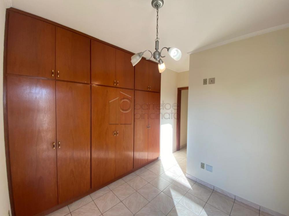 Alugar Apartamento / Padrão em Jundiaí R$ 2.000,00 - Foto 11