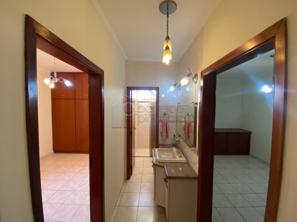 Alugar Apartamento / Padrão em Jundiaí R$ 2.000,00 - Foto 17
