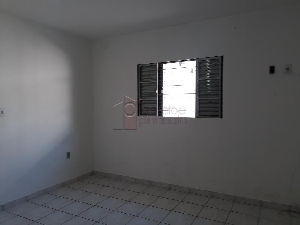 Alugar Casa / Padrão em Jundiaí R$ 2.200,00 - Foto 7