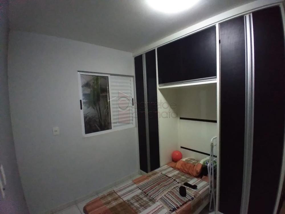 Comprar Apartamento / Térreo em Jundiaí R$ 350.000,00 - Foto 4