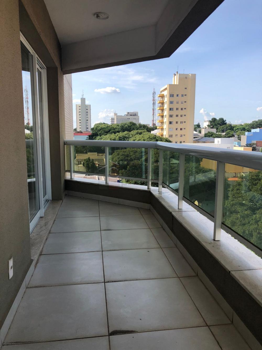 Comprar Apartamento / Padrão em Jundiaí R$ 1.350.000,00 - Foto 2