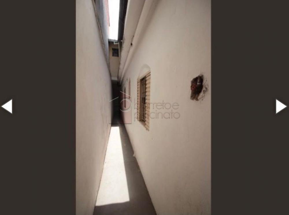 Alugar Casa / Sobrado em Jundiaí R$ 2.300,00 - Foto 14