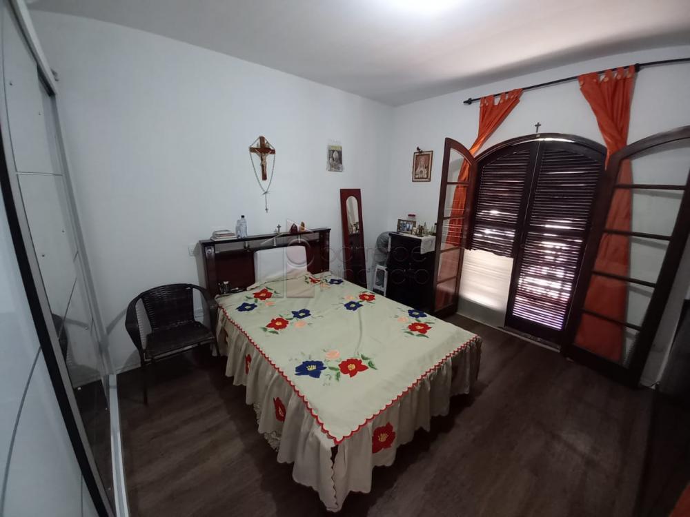 Alugar Casa / Sobrado em Jundiaí R$ 4.000,00 - Foto 16