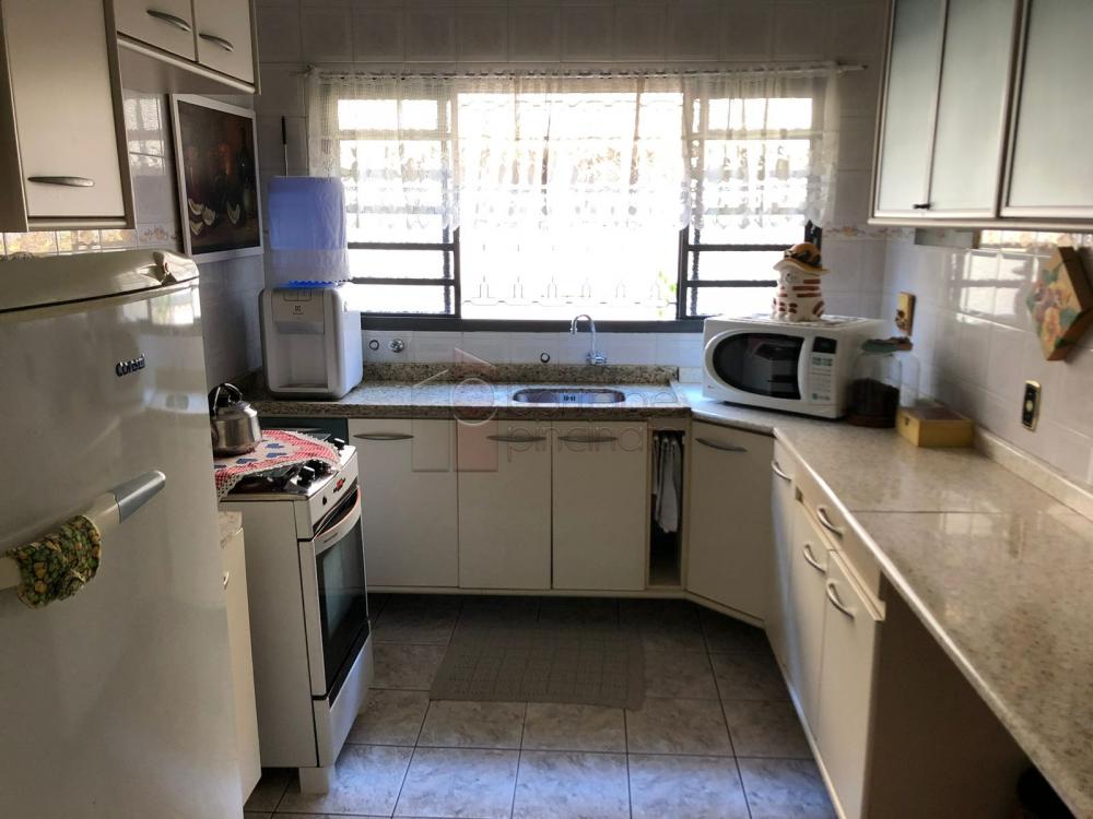Comprar Casa / Padrão em Jundiaí R$ 850.000,00 - Foto 32 Comprar Casa / Padrão em Jundiaí R$ 850.000,00 - Foto 32