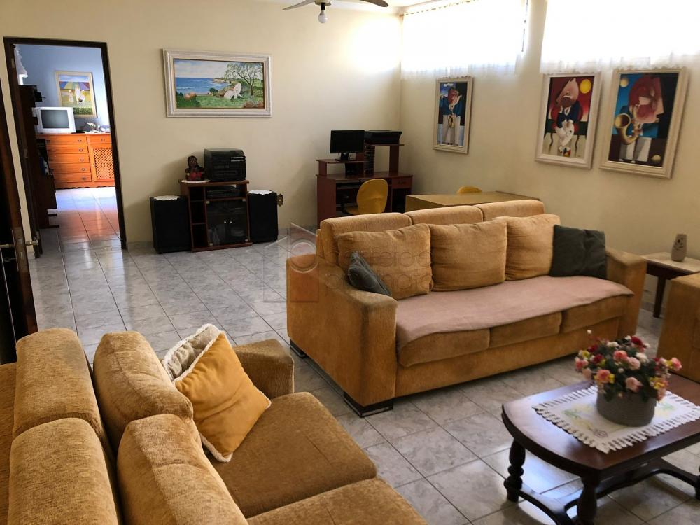 Comprar Casa / Padrão em Jundiaí R$ 850.000,00 - Foto 25 Comprar Casa / Padrão em Jundiaí R$ 850.000,00 - Foto 25