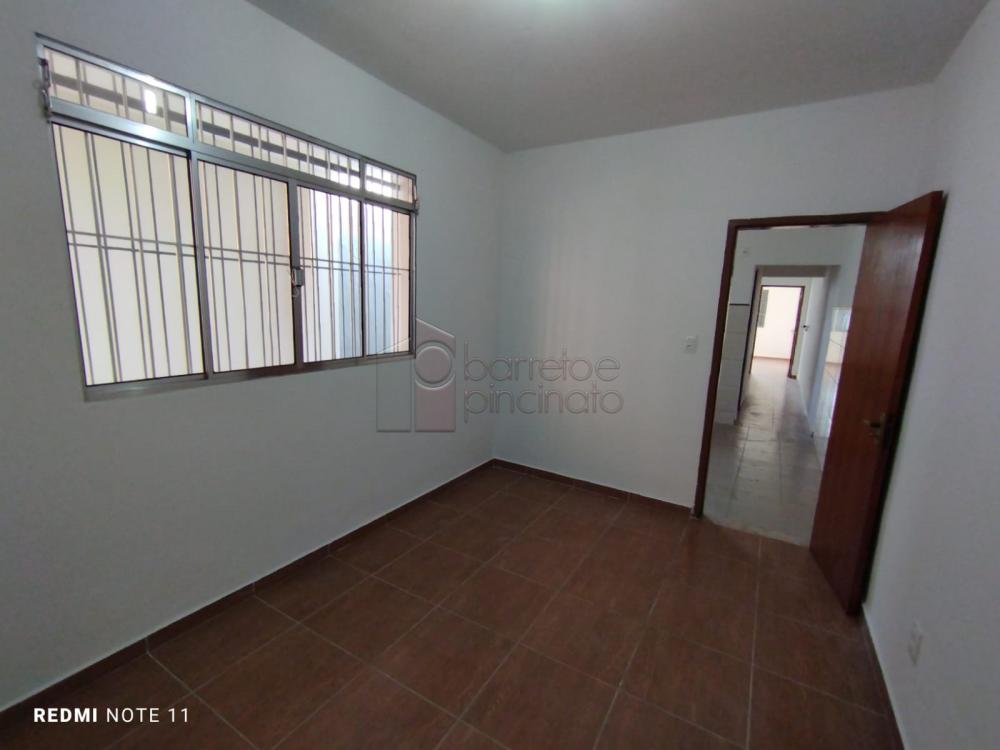Alugar Casa / Padrão em Jundiaí R$ 1.800,00 - Foto 4