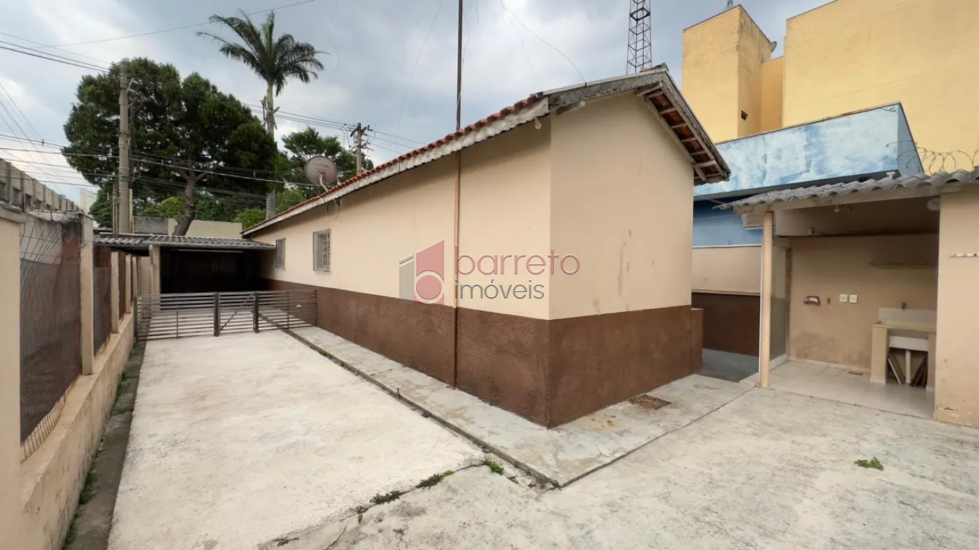 Alugar Casa / Padrão em Jundiaí R$ 2.700,00 - Foto 1