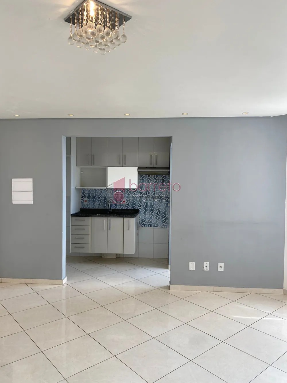 Comprar Apartamento / Padrão em Jundiaí R$ 280.000,00 - Foto 2