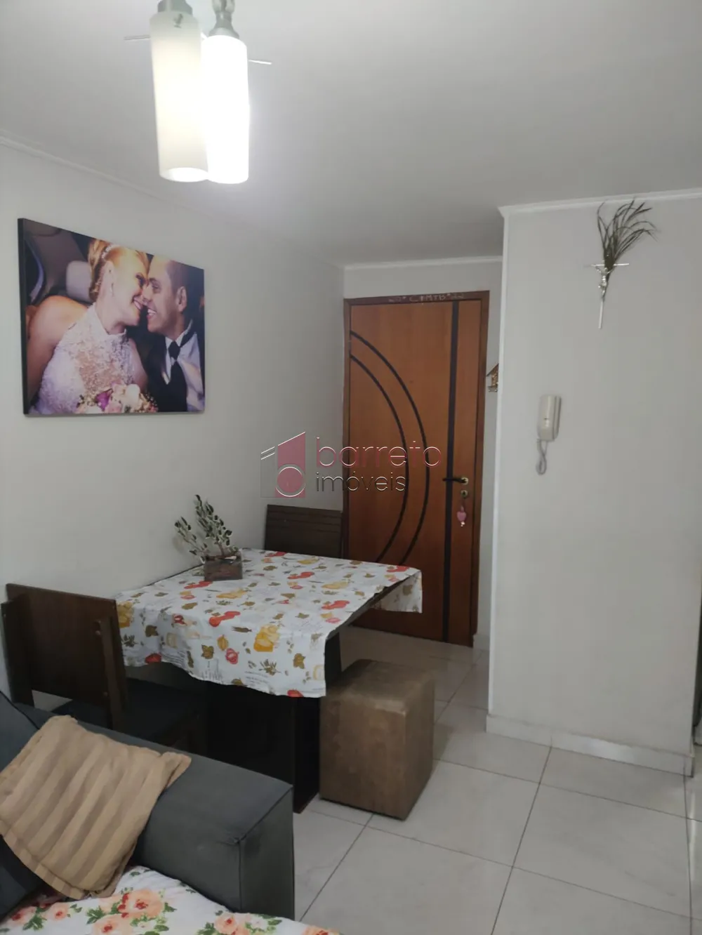 Comprar Apartamento / Padrão em Jundiaí R$ 240.000,00 - Foto 2