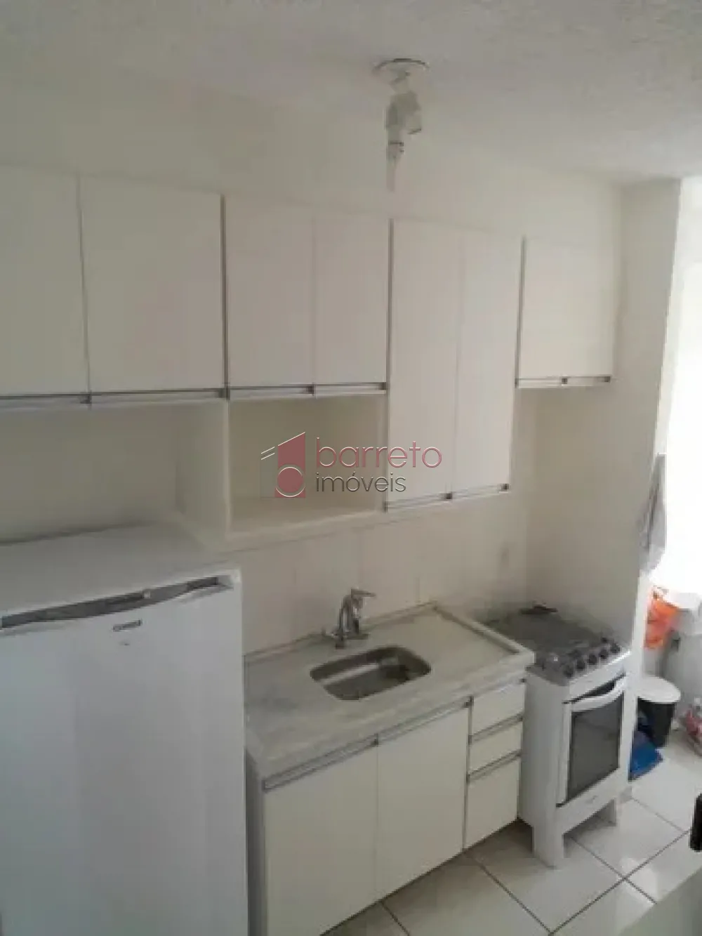 Comprar Apartamento / Padrão em Jundiaí R$ 310.000,00 - Foto 3