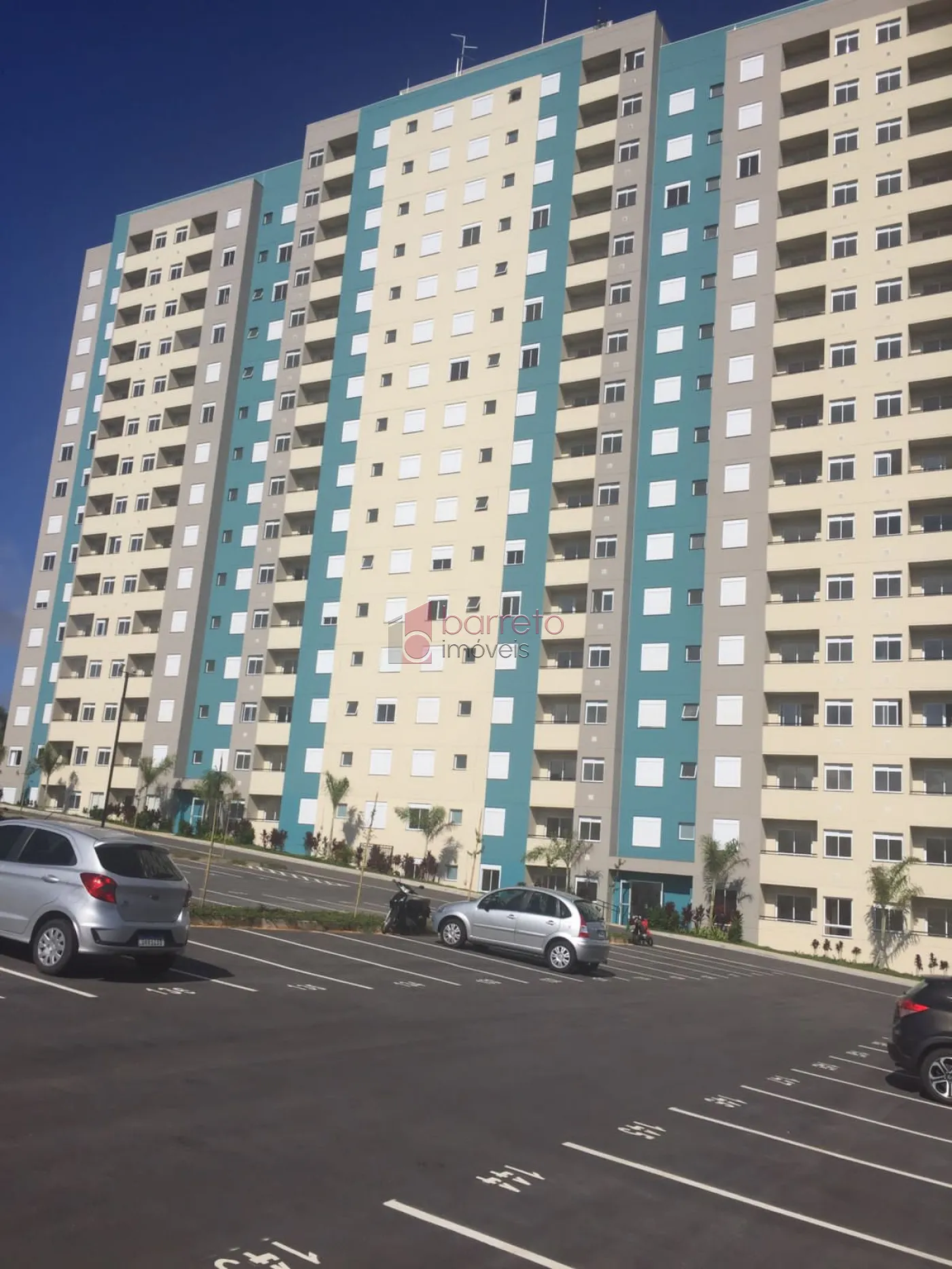 Comprar Apartamento / Padrão em Jundiaí R$ 320.000,00 - Foto 1