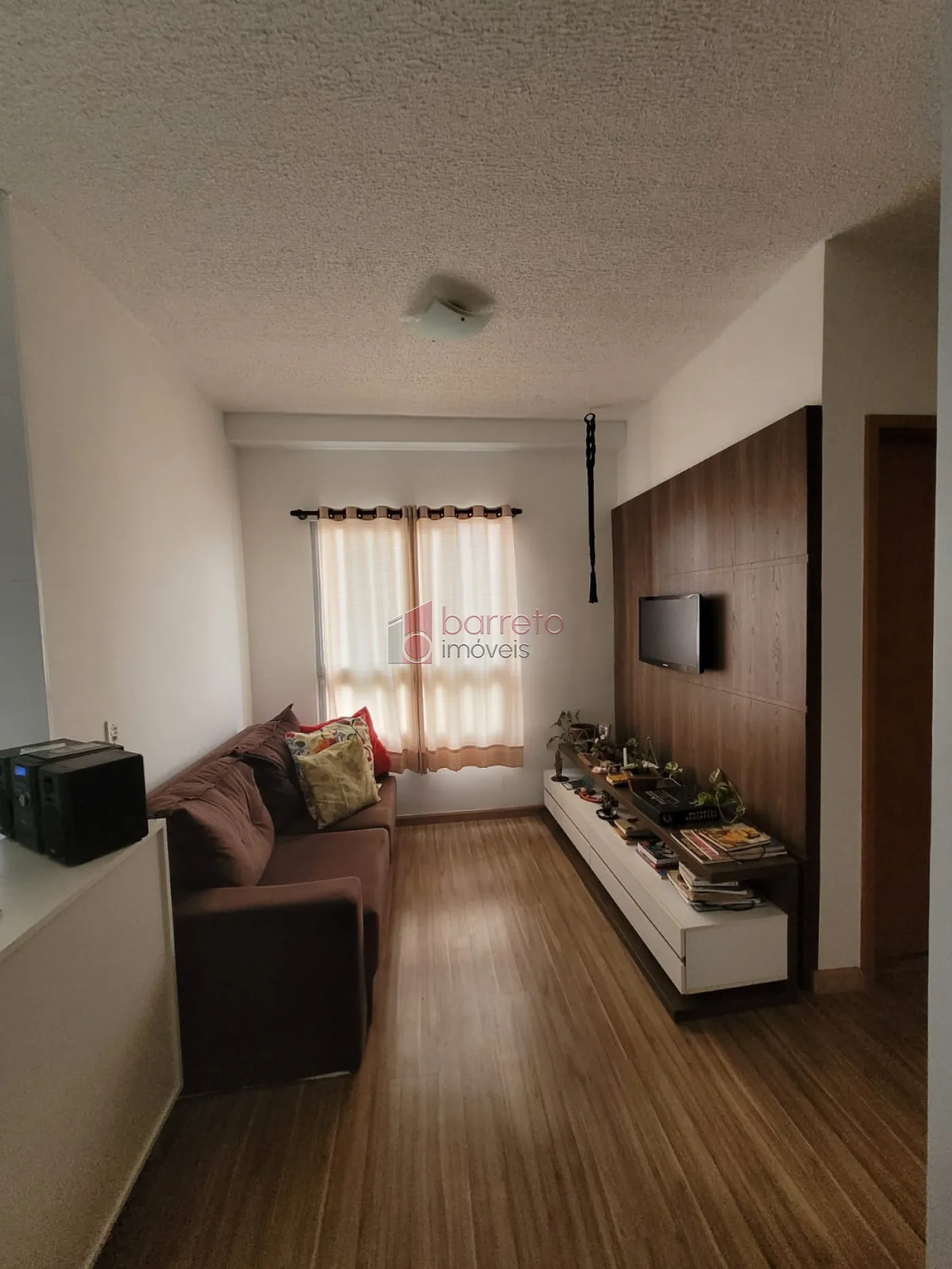 Alugar Apartamento / Padrão em Jundiaí R$ 2.200,00 - Foto 1