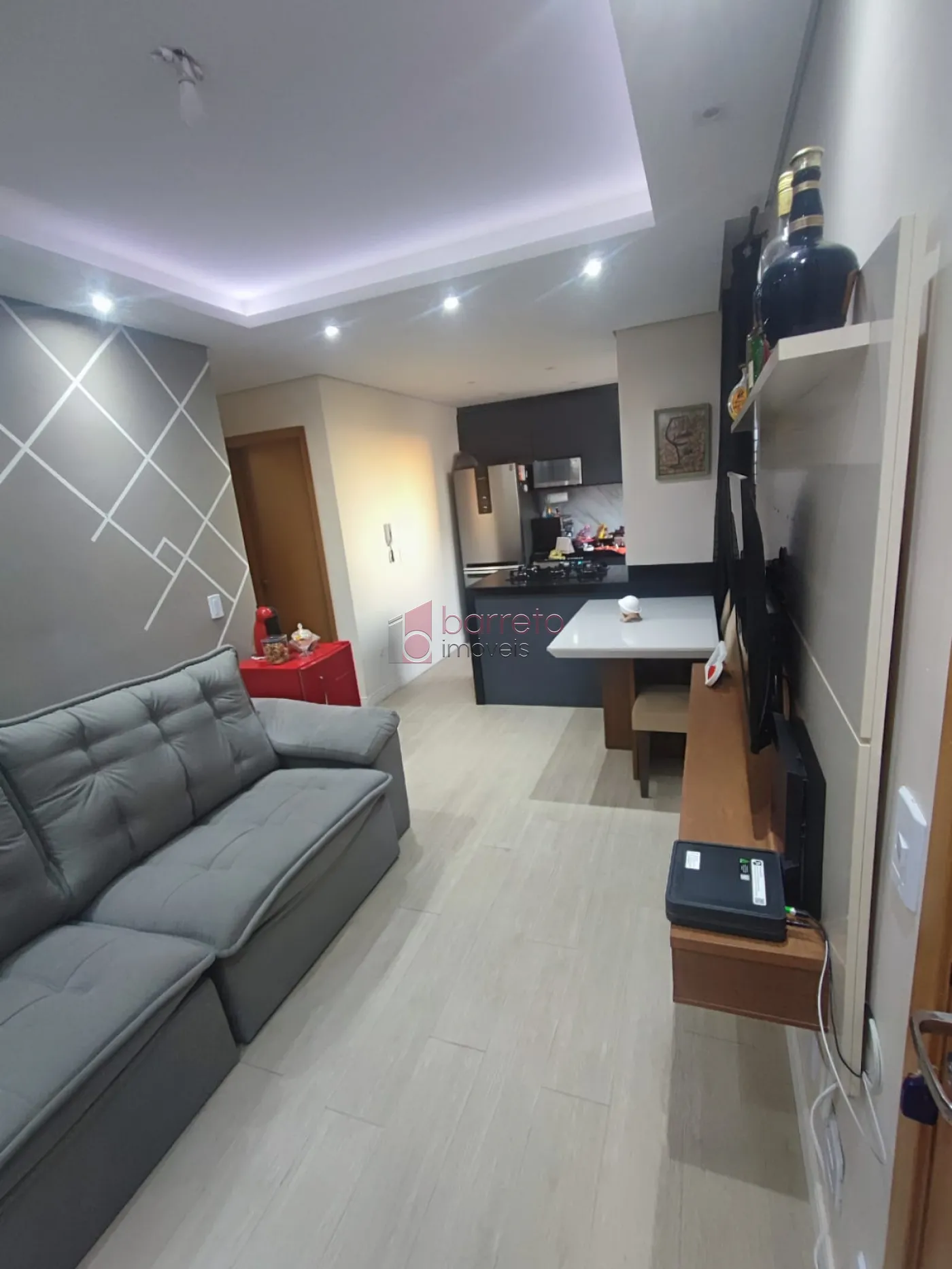 Comprar Apartamento / Padrão em Jundiaí R$ 288.000,00 - Foto 1