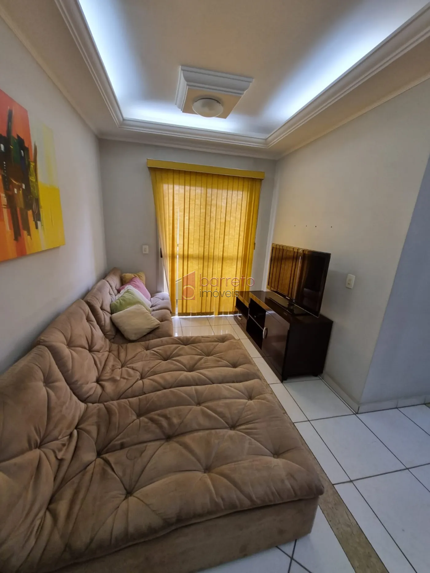 Alugar Apartamento / Padrão em Jundiaí R$ 2.400,00 - Foto 1