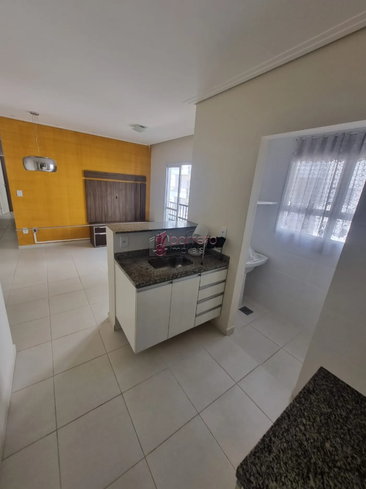Comprar Apartamento / Padrão em Jundiaí R$ 350.000,00 - Foto 4