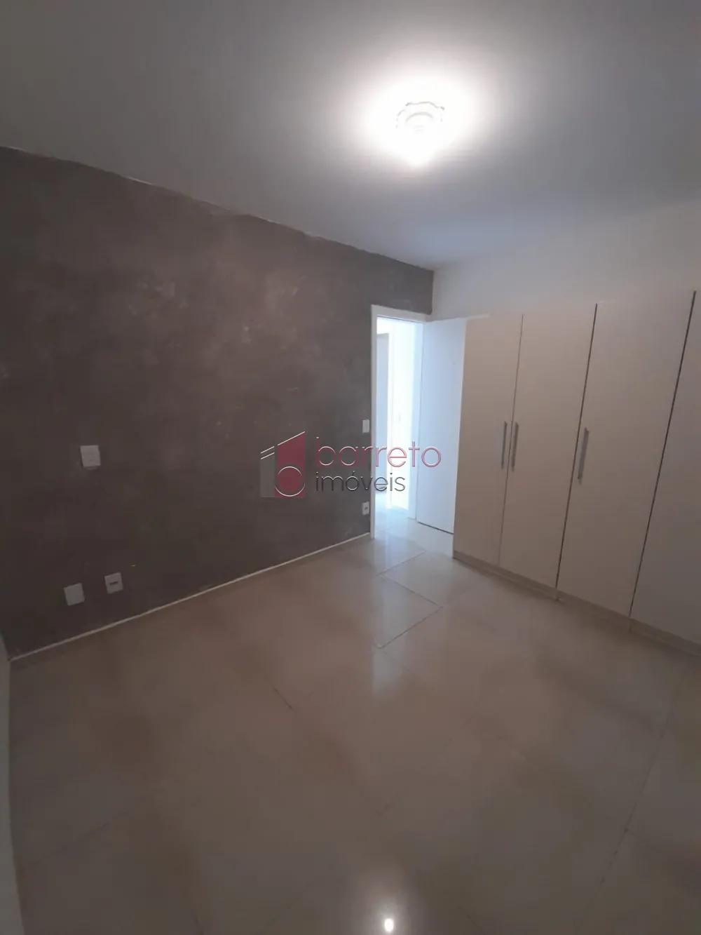Comprar Apartamento / Padrão em Jundiaí R$ 400.000,00 - Foto 7