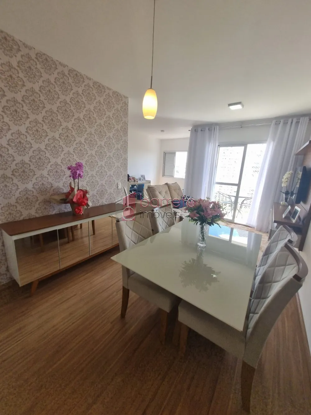 Alugar Apartamento / Padrão em Jundiaí R$ 950,00 - Foto 1
