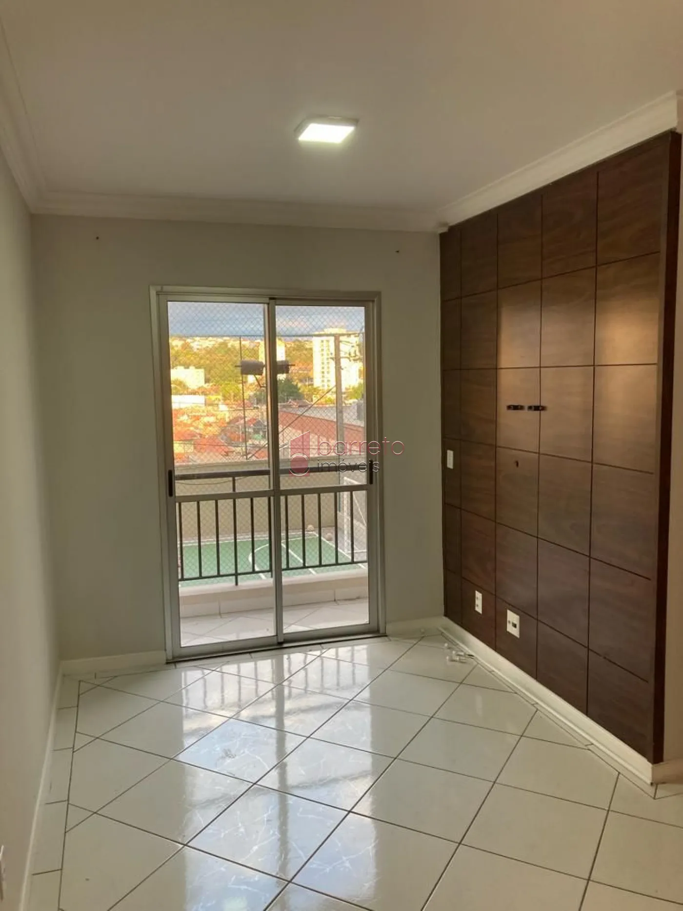 Comprar Apartamento / Padrão em Jundiaí R$ 370.000,00 - Foto 1