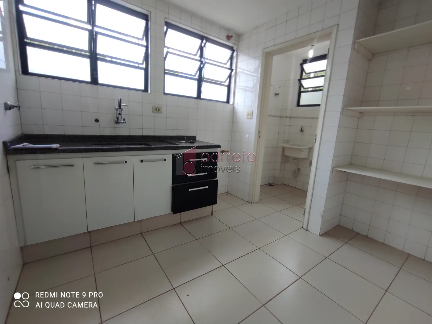 Alugar Apartamento / Padrão em Jundiaí R$ 1.300,00 - Foto 1