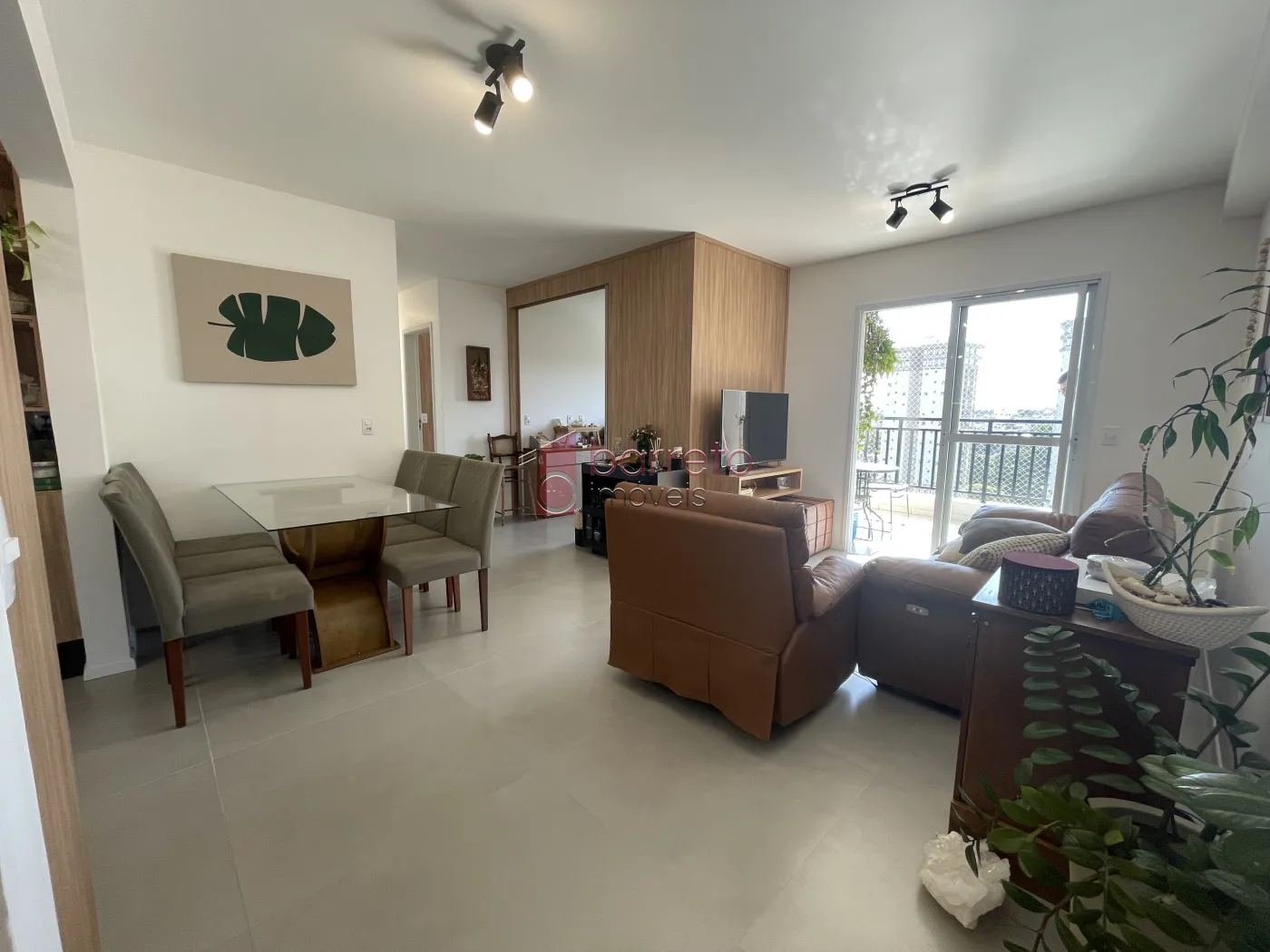 Comprar Apartamento / Padrão em Jundiaí R$ 1.060.000,00 - Foto 2